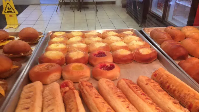 Navarro Donuts Picture 8