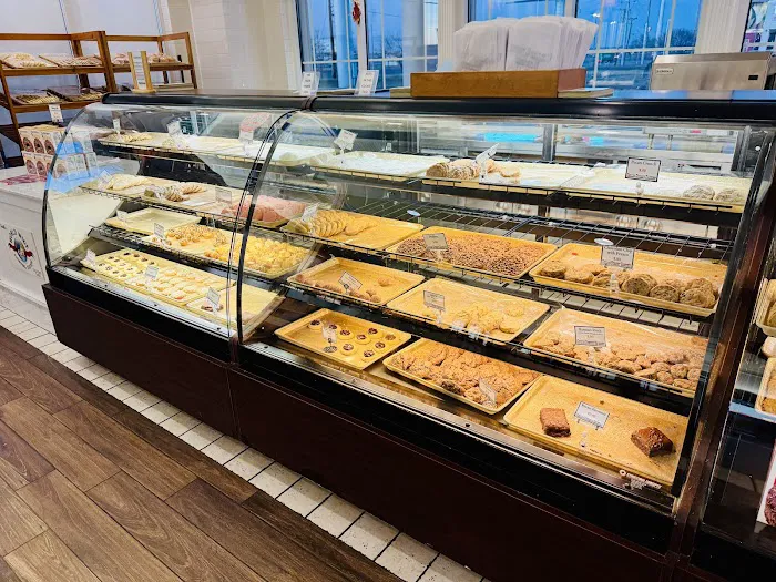 Collin Street Bakery - I-45 Corsicana Picture 3