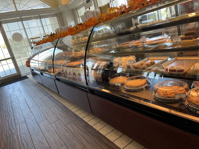 Collin Street Bakery - I-45 Corsicana Picture 6