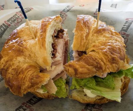 Collin Street Bakery - I-45 Corsicana