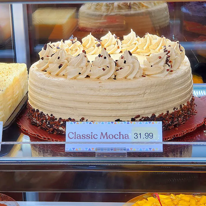 Valerio's Tropical Bake Shop Picture 6