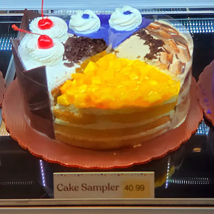 Valerio's Tropical Bake Shop Picture 5