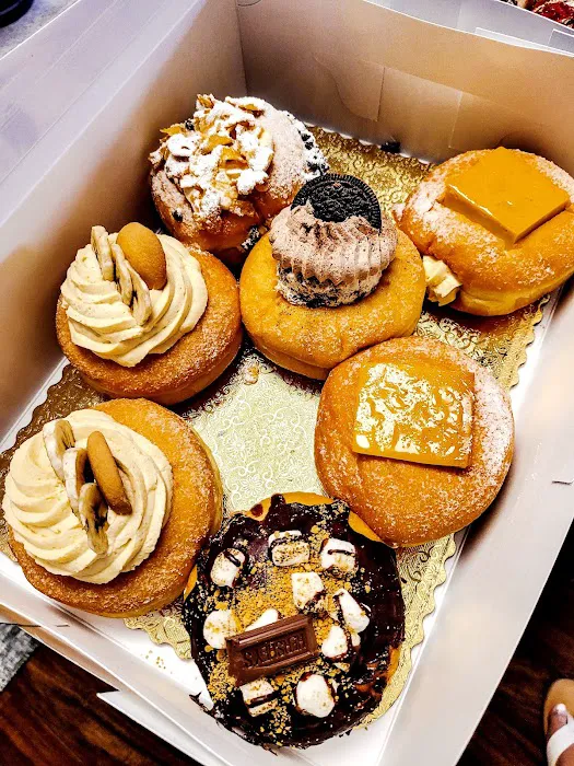 Valerio's Tropical Bake Shop Picture 8