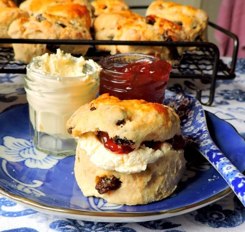 Discover How to Make Classic British Scones