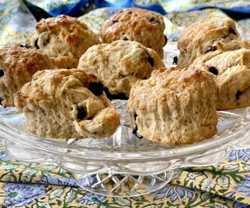 How to Make Bakery-Style Fresh Fruit Scones