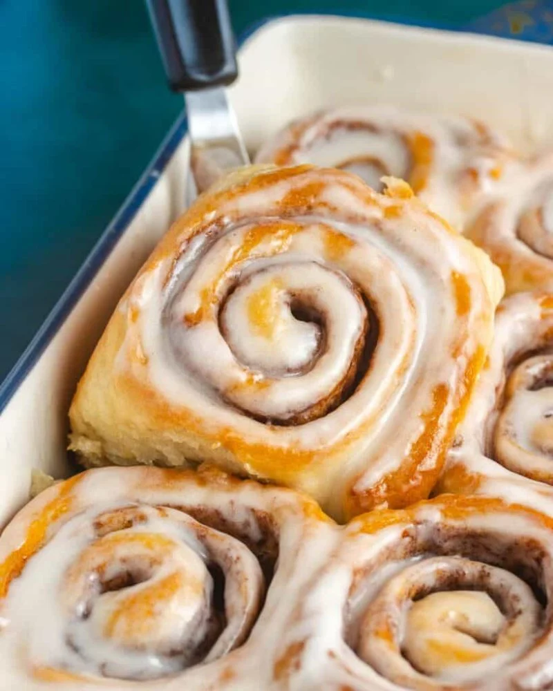 How to Make Vegan Cinnamon Rolls That Taste Amazing
