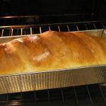 How to Bake Homemade Bread with Minimal Effort