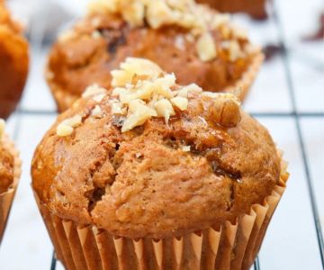 How to Make Homemade Carrot Muffins with Walnuts: A Delicious and Easy Recipe