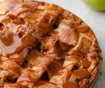 How to Create the Perfect Caramel Apple Pie