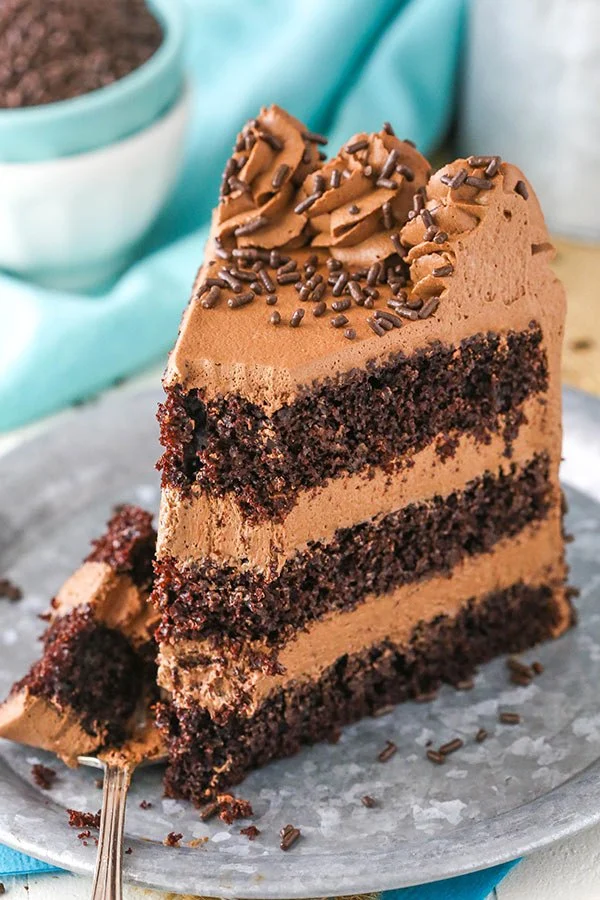 How to Bake the Best Chocolate Mousse Cake: A Step-by-Step Guide