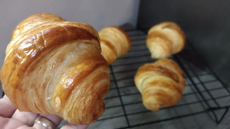 How to Make the Best Flaky Croissant Dough from Scratch: A Step-by-Step Guide