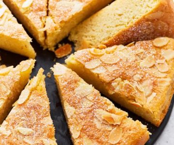 How to Bake the Perfect Almond Cake Every Time