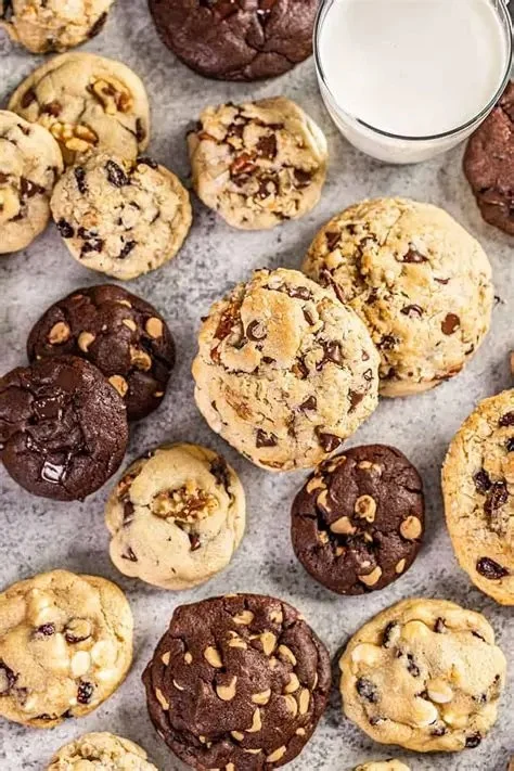 How to Make a Bakery-Style Cookie at Home: Tips and Tricks