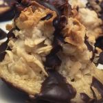How to Make the Best Coconut Macaroons with Dark Chocolate
