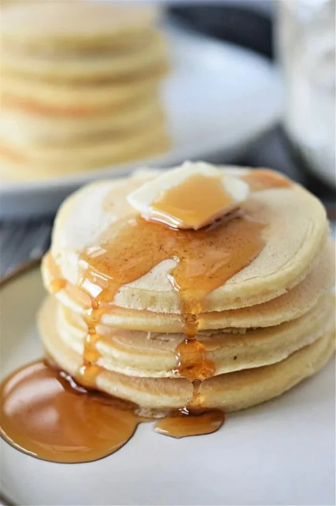 How to Bake Fluffy Pancakes Without Baking Powder