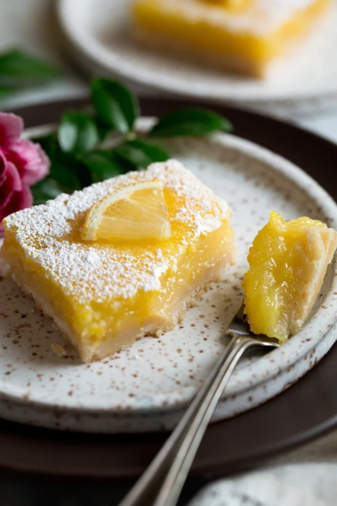 How to Make the Best Homemade Lemon Bars
