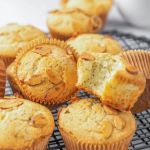 How to Make Bakery-Style Poppy Seed Muffins: A Simple and Delicious Recipe