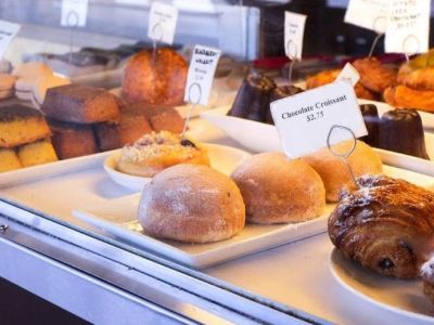 What’s the Difference Between a Bakery and a Patisserie? Here’s What You Need to Know