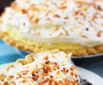 How to Make Bakery-Style Coconut Cream Pie with a Rich Filling