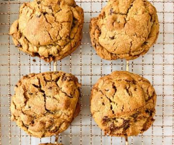 The Secret to Perfectly Baking Bakery-Style Cookies Every Time