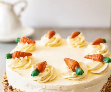 How to Make Bakery-Style Carrot Cake with a Cream Cheese Frosting
