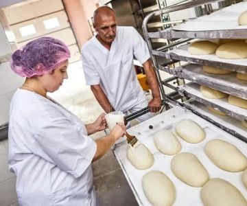 Behind the Scenes: A Day in the Life of a Professional Baker