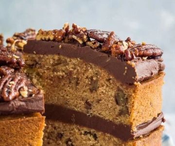How to Make Bakery-Style Maple Pecan Cake with a Sweet Glaze