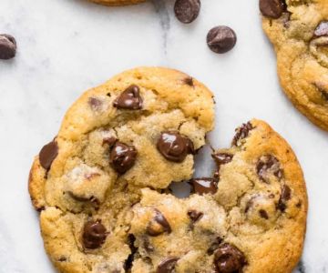 How to Make Homemade Bakery-Style Cookies: A Step-by-Step Guide