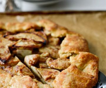 How to Make Bakery-Style Apple Galette with a Buttery Crust