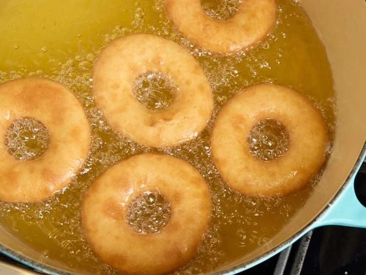 How to Make Bakery-Style Doughnuts with a Crispy Golden Crust