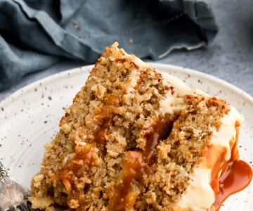 How to Make Bakery-Style Caramel Apple Cake with a Moist Texture: A Step-by-Step Guide