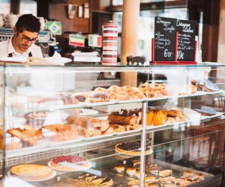 7 Essential Tips for Opening Your Own Bakery and Making it a Success