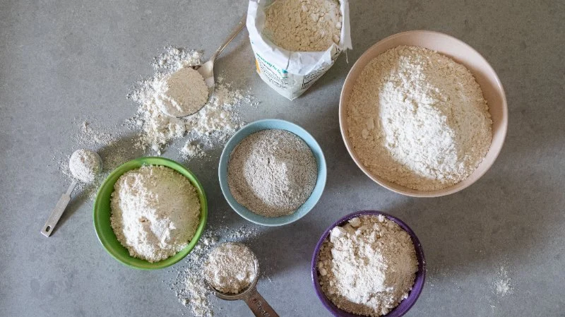 Mastering Flour Selection for Perfect Bakery Recipes
