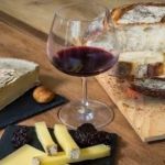 Best Bakery Breads to Pair with Wine and Cheese for Perfect Flavor Harmony