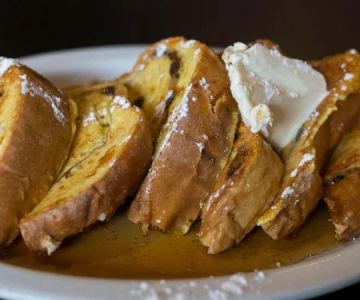 The Best Bakery Breads for Making Breakfast Toast