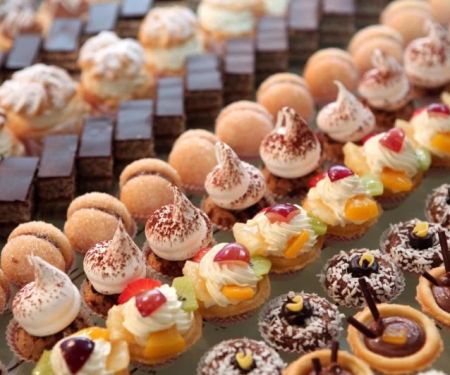 The Top 10 Bakery Desserts You Need to Try in Your Lifetime