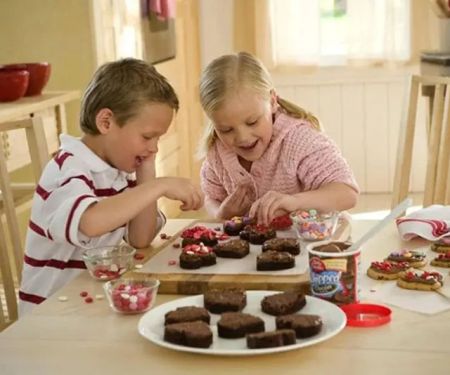 The Best Bakery Items to Make with Your Kids at Home