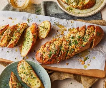 The Best Bakery Breads to Serve with Salad