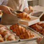 Bakery Croissant Guide: Layers, Fillings, and Reheating